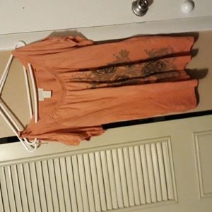 Cold shoulder tie shirt